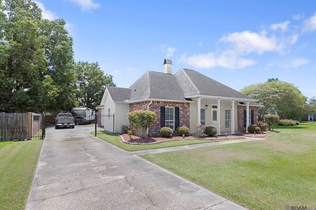 10288 Carter Hills Ave, Denham Springs, LA 70726
