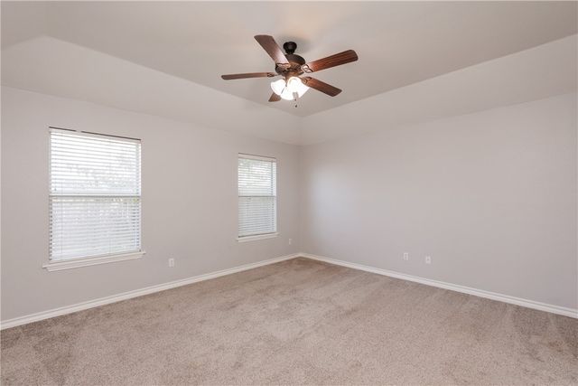 2012 Westwood Dr, Portland, TX 78374