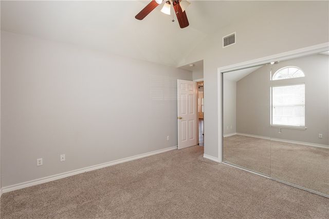 2012 Westwood Dr, Portland, TX 78374