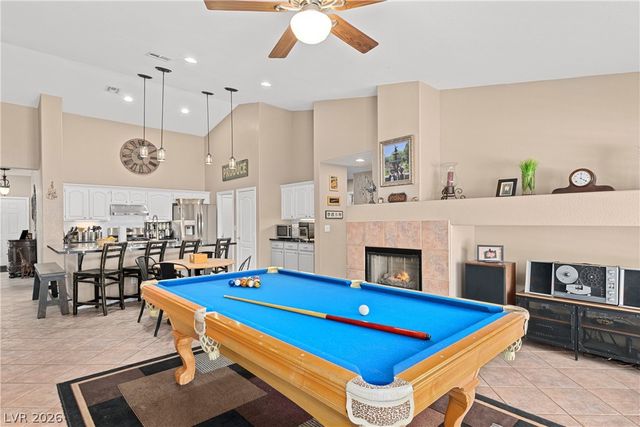 176 Ridge Crossing Avenue, Henderson, NV 89002