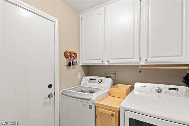 176 Ridge Crossing Avenue, Henderson, NV 89002