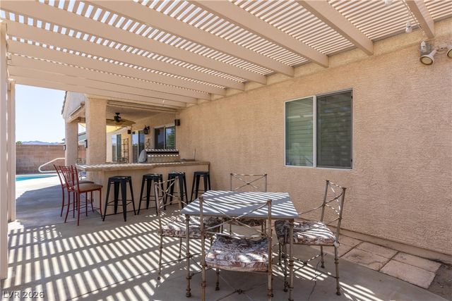 176 Ridge Crossing Avenue, Henderson, NV 89002