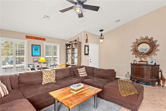 176 Ridge Crossing Avenue, Henderson, NV 89002
