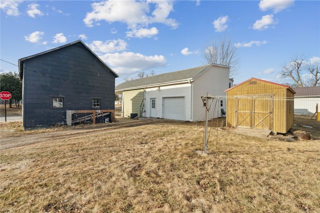 502 E Main Street, Lisbon, IA 52253