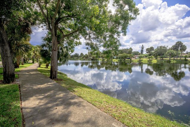 711 Lori Drive 408, Palm Springs, FL 33461