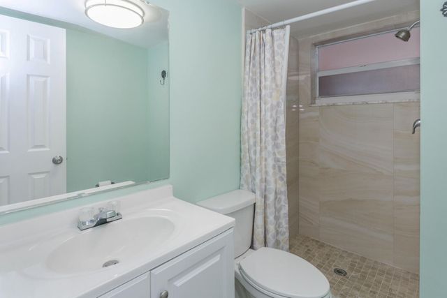 711 Lori Drive 408, Palm Springs, FL 33461