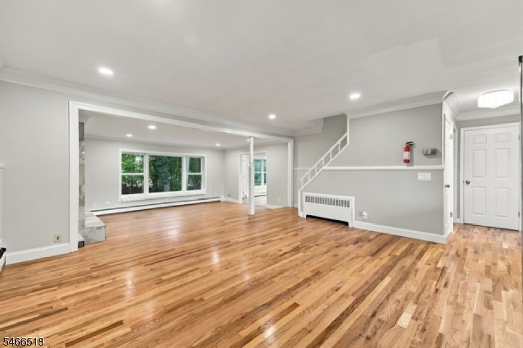 848 Adam Cir, Plainfield City, NJ 07062 — photo 5
