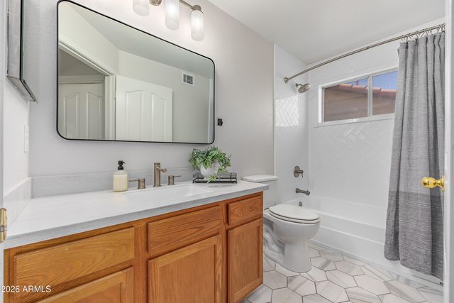 12535 W EDGEMONT Avenue, Avondale, AZ 85392