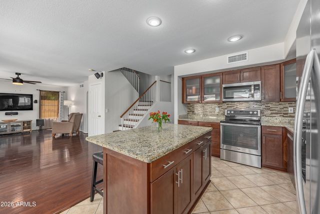 12535 W EDGEMONT Avenue, Avondale, AZ 85392