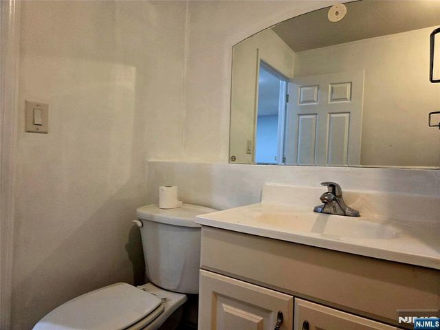 63 Columbus Road, Demarest, NJ 07627