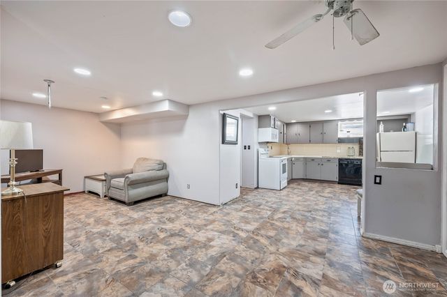 33 Furney St, Wenatchee, WA 98801