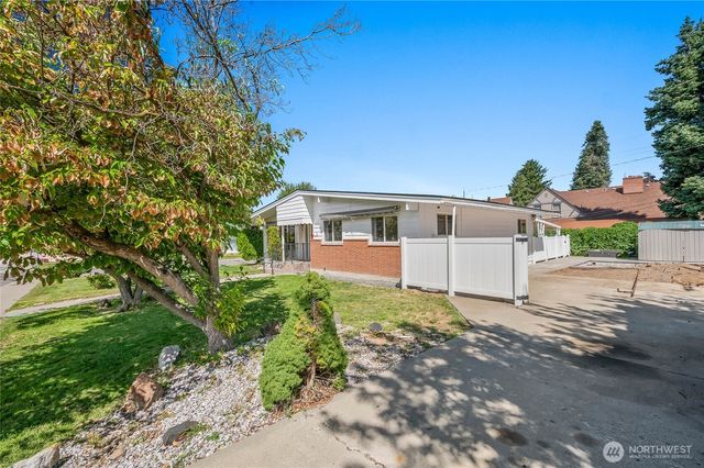 33 Furney St, Wenatchee, WA 98801