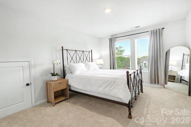 2007 Statesville Avenue, Charlotte, NC 28206