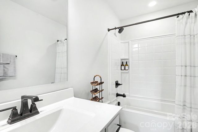 2007 Statesville Avenue, Charlotte, NC 28206