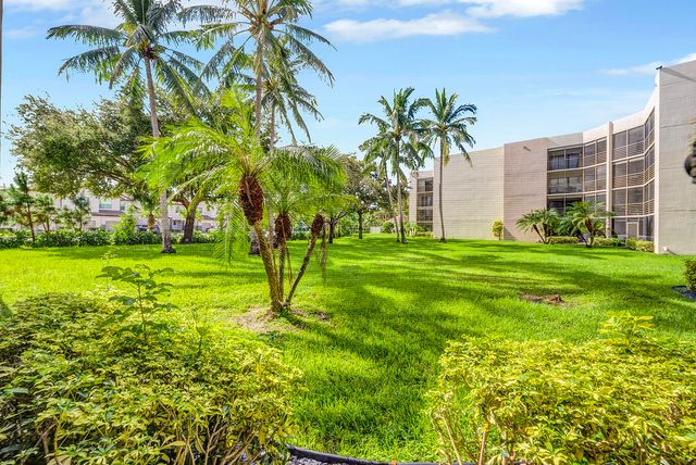 5701 CAMINO DEL SOL 106, Boca Raton, FL 33433