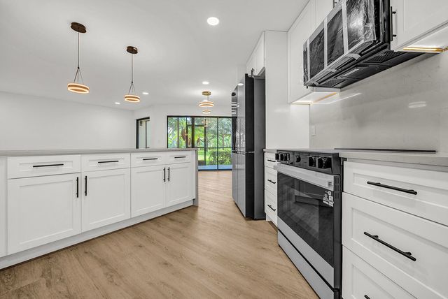 5701 CAMINO DEL SOL 106, Boca Raton, FL 33433