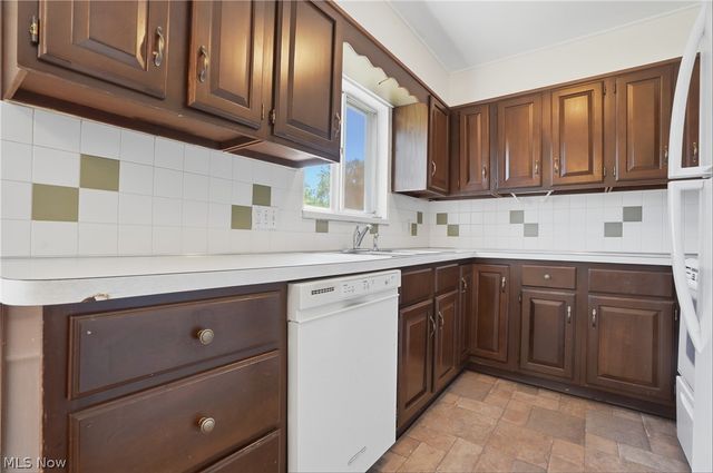 2967 Stockton Avenue, Akron, OH 44314