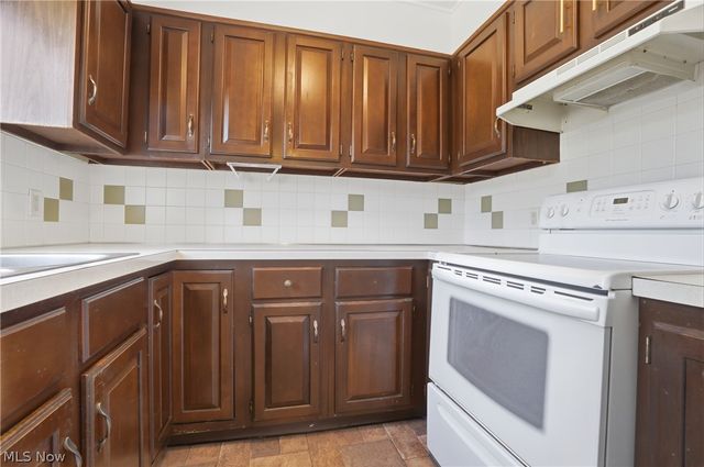 2967 Stockton Avenue, Akron, OH 44314