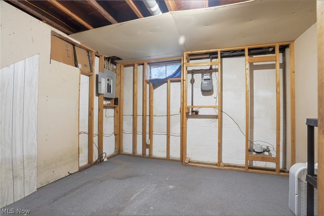 2967 Stockton Avenue, Akron, OH 44314