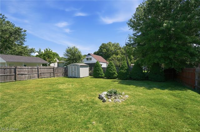 2967 Stockton Avenue, Akron, OH 44314
