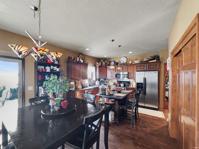 5520 S Meridian Road, Pleasant Lake, IN 46779