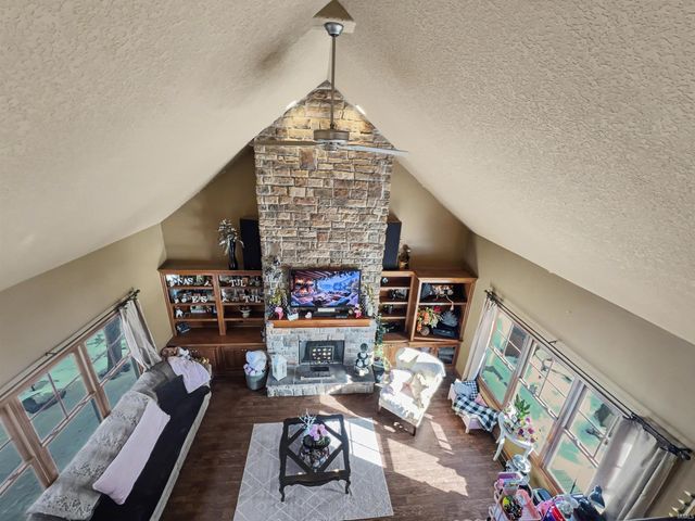 5520 S Meridian Road, Pleasant Lake, IN 46779