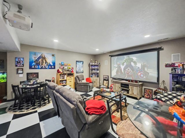 5520 S Meridian Road, Pleasant Lake, IN 46779