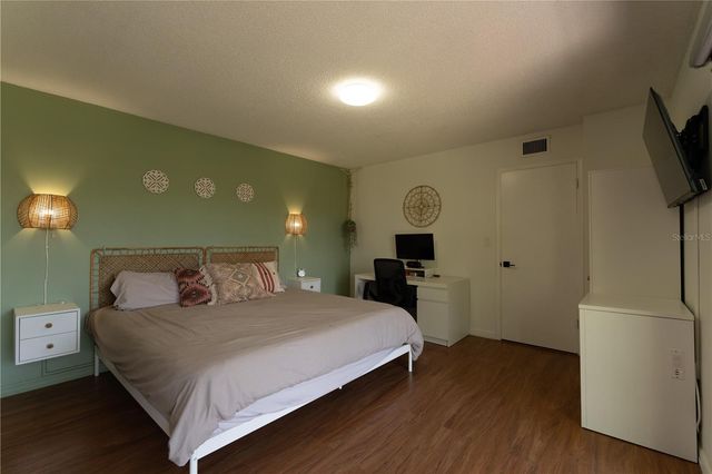 5349 BAMBOO COURT 416, Orlando, FL 32811