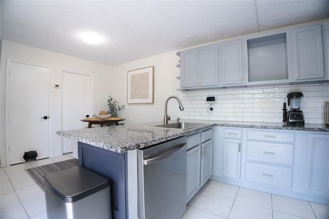 5349 BAMBOO COURT 416, Orlando, FL 32811