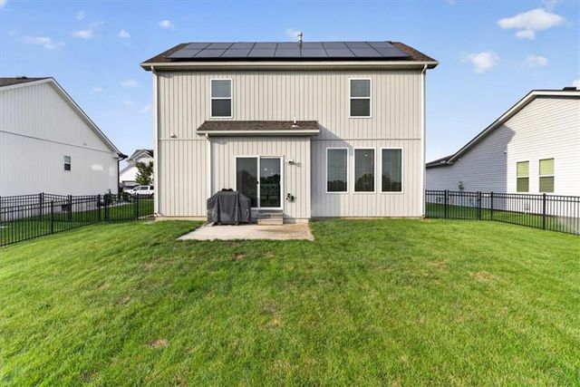 27403 E Cedar Grove Drive, Lee's Summit, MO 64086