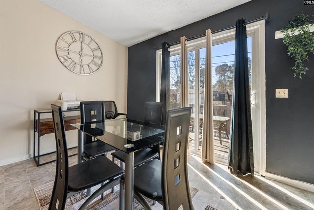 37 Canterbury Ct, Columbia, SC 29210