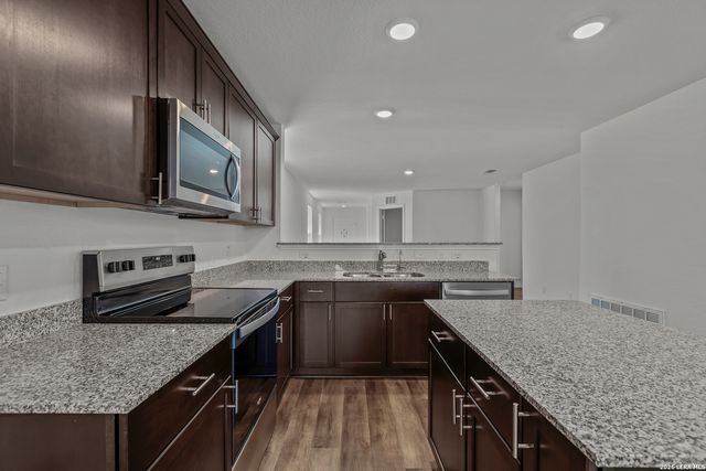 2951 Water Lotus, New Braunfels, TX 78130