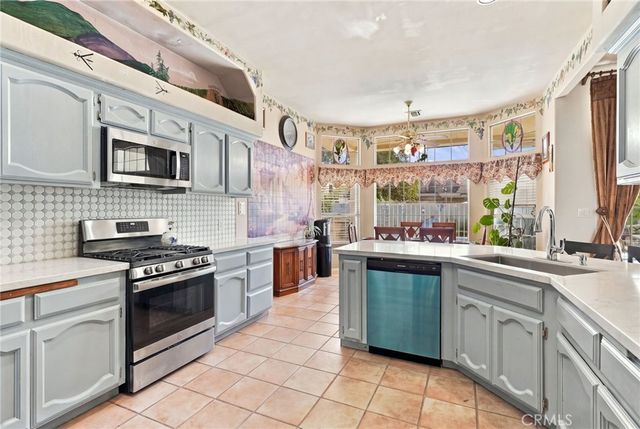 11119 Quadrille Court, Bakersfield, CA 93312