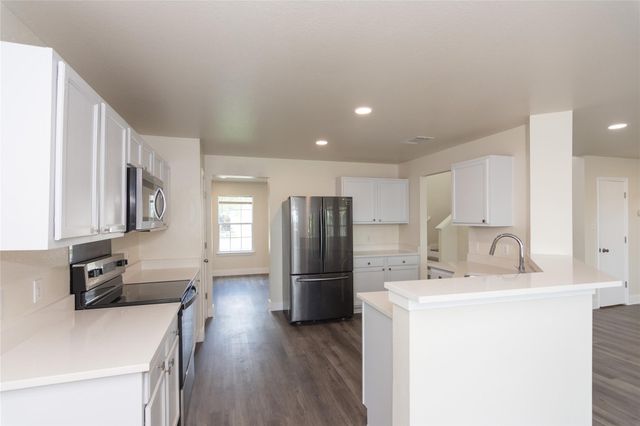 223 Herrera TRL, Hutto, TX 78634