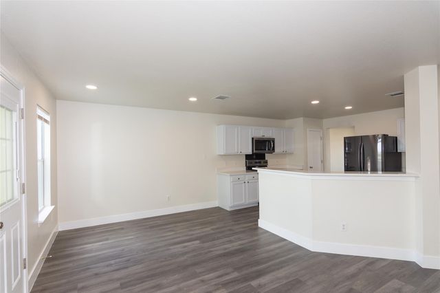 223 Herrera TRL, Hutto, TX 78634