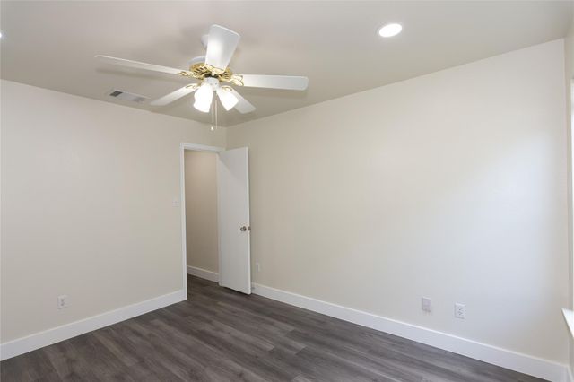 223 Herrera TRL, Hutto, TX 78634