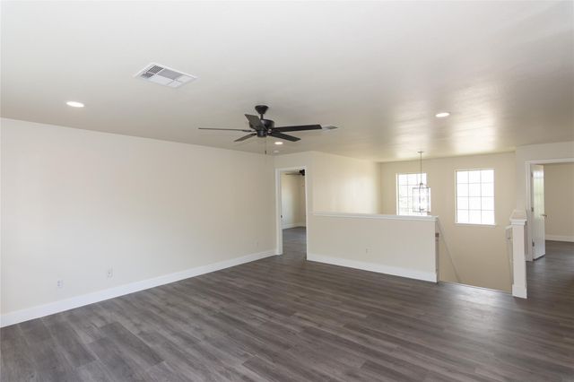 223 Herrera TRL, Hutto, TX 78634