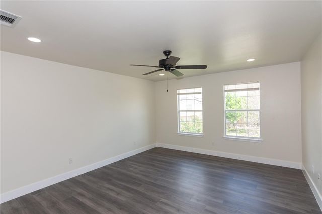 223 Herrera TRL, Hutto, TX 78634