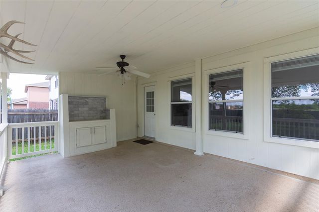 223 Herrera TRL, Hutto, TX 78634