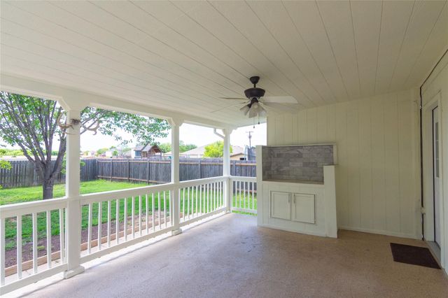 223 Herrera TRL, Hutto, TX 78634