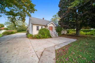 1552 KUNTZ Road, Erie, PA 16509