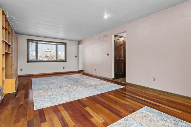 462 Adele Drive, North Huntingdon, PA 15642