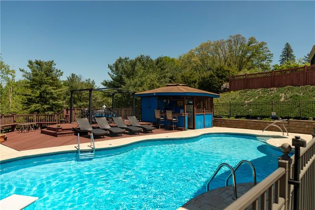 462 Adele Drive, North Huntingdon, PA 15642