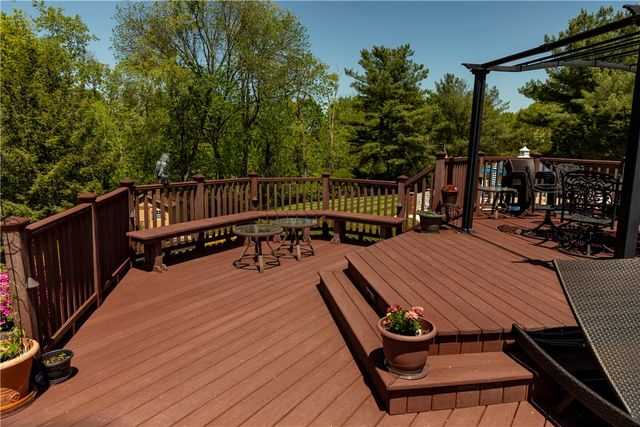 462 Adele Drive, North Huntingdon, PA 15642