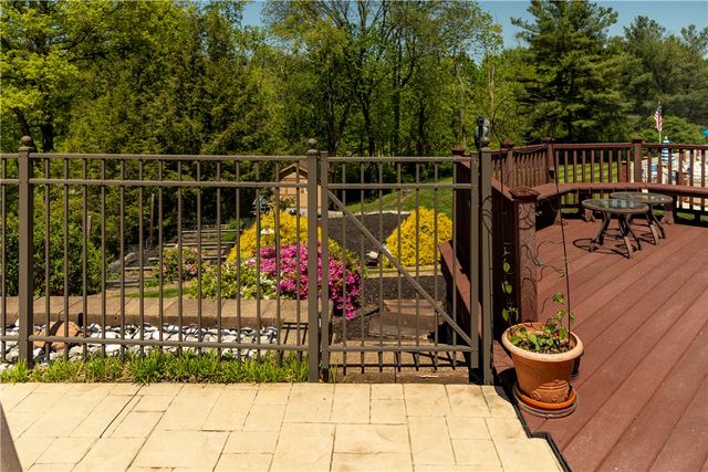 462 Adele Drive, North Huntingdon, PA 15642