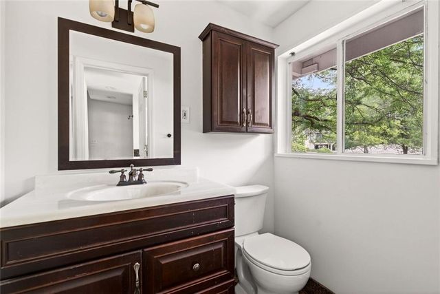 2468 Skyland Trail NE, Brookhaven, GA 30319