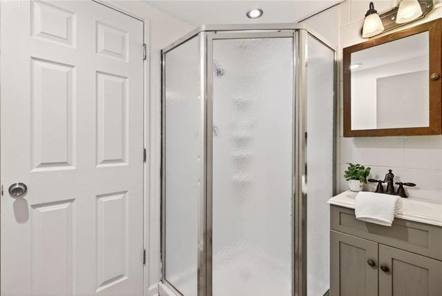 2468 Skyland Trail NE, Brookhaven, GA 30319