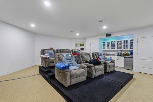 1551 Thorneberry Court, Libertyville, IL 60048