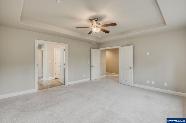 10380 SW Madrid Lp, Wilsonville, OR 97070