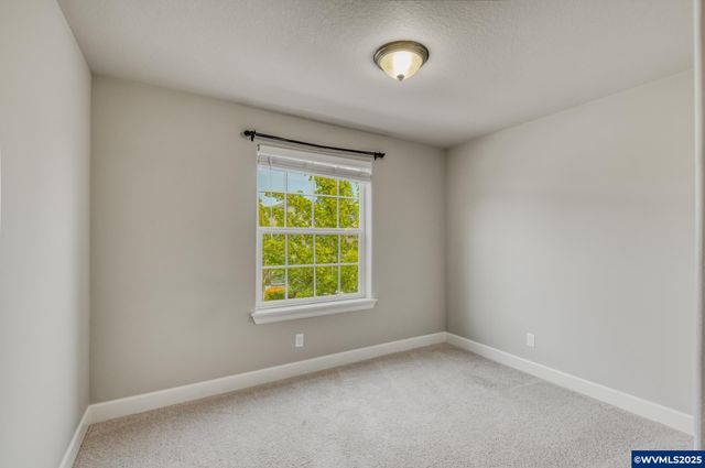 10380 SW Madrid Lp, Wilsonville, OR 97070